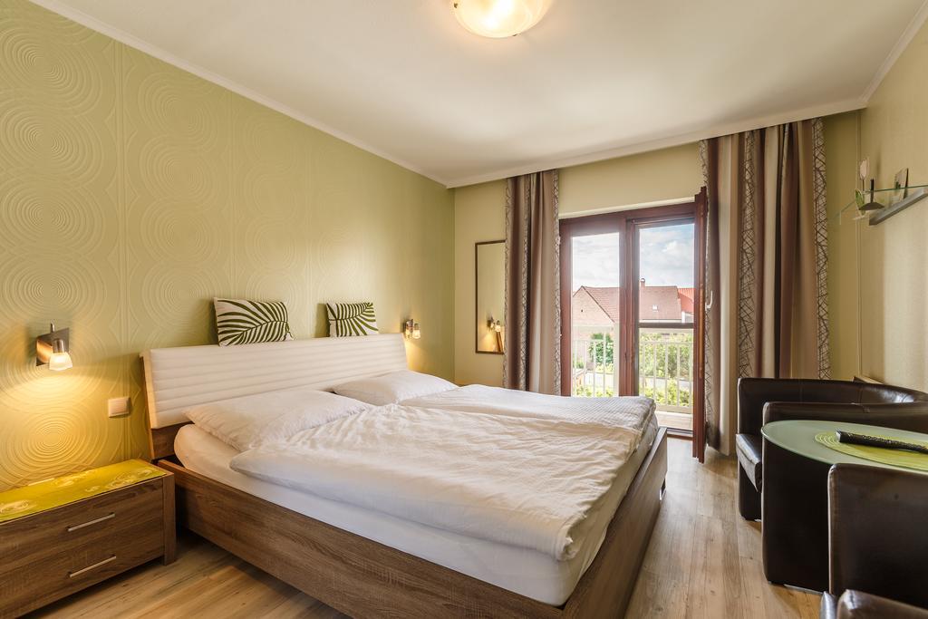 Gaestehaus - Doris - Wenzl Mörbisch am See Esterno foto
